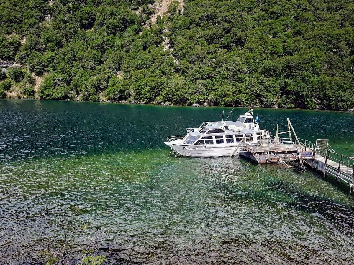 Lago del Desierto + Navegación Safari del Lago